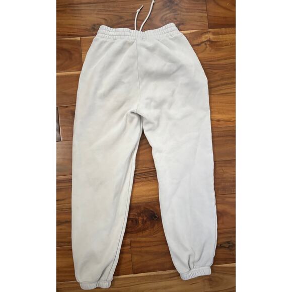 Abercrombie Cream Sweatpants - Women's Small - Pen Mark (Priced to Sell) - Picture 3 of 3